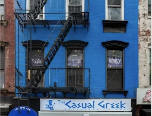 The Casual Greek