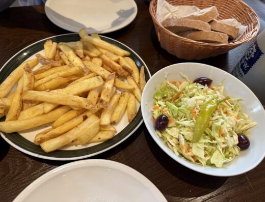 Kafepolio Griechische meze und Biergarten