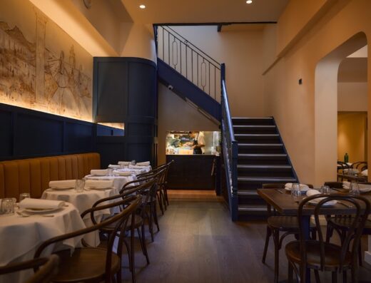 SALONA | 260A SWAN ST RICHMOND | Est. 1969